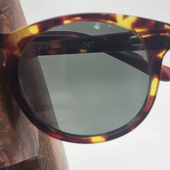Kent Wang Lost Tortoiseshell UV Protection & Acetate Frame Sunglasses - Picture 3 of 12
